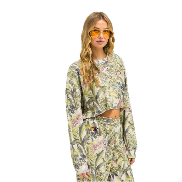 Aviator Nation Tops - Aviator Nation - JUNGLE CROPPED CREW SWEATSHIRT RELAXED AND SWEATPANTS - SAND
